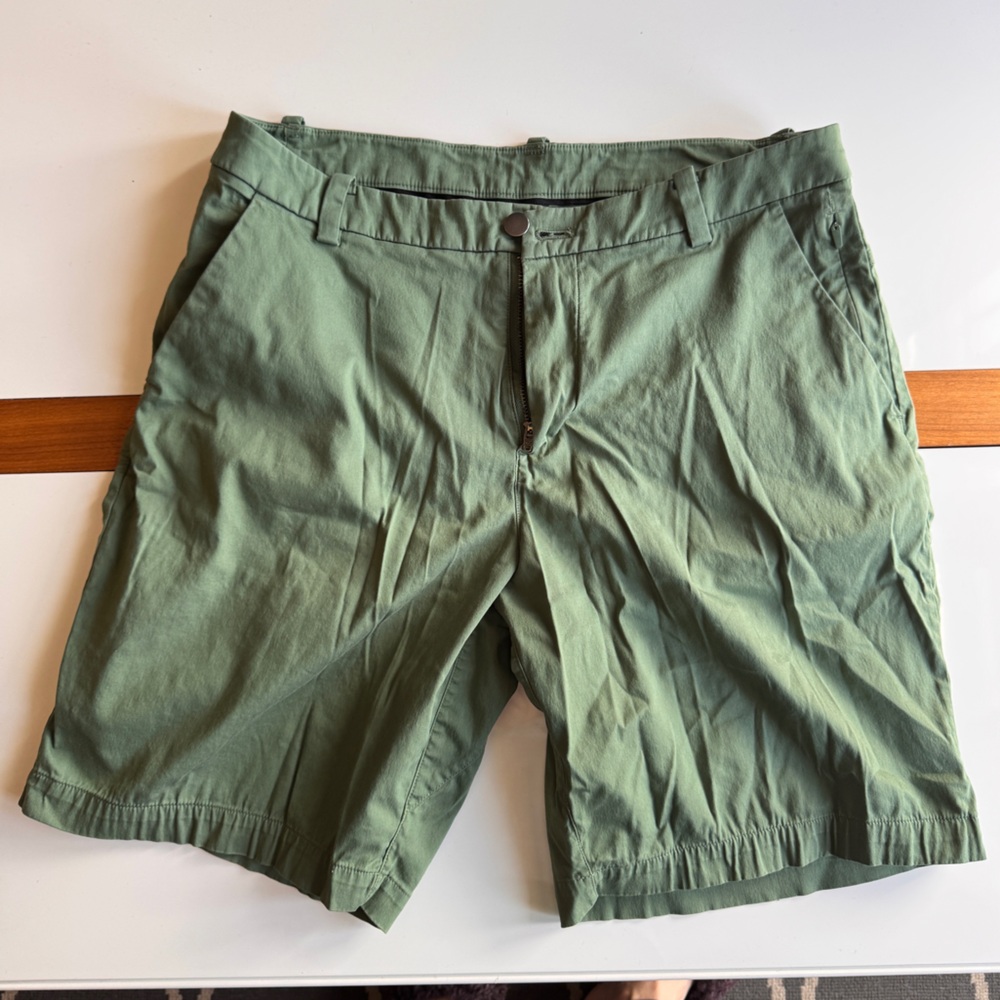 Men's Lululemon Green Shorts